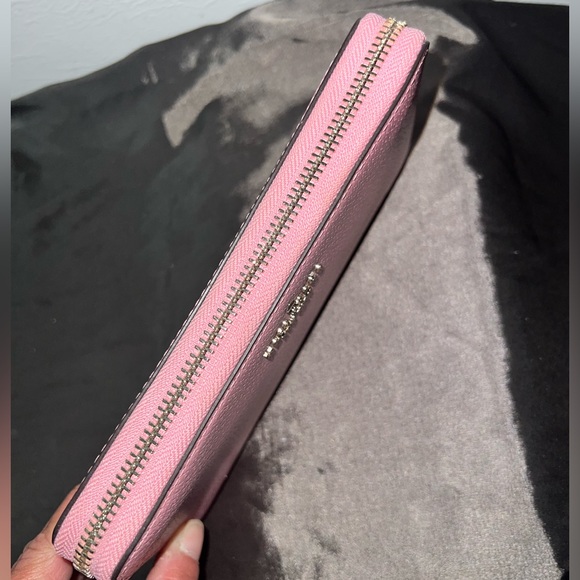 Kate Spade Zip-Around Wallet - Picture 2 of 3